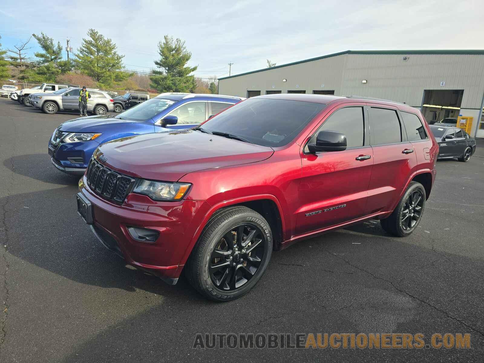 1C4RJFAG3JC469392 Jeep Grand Cherokee 2018