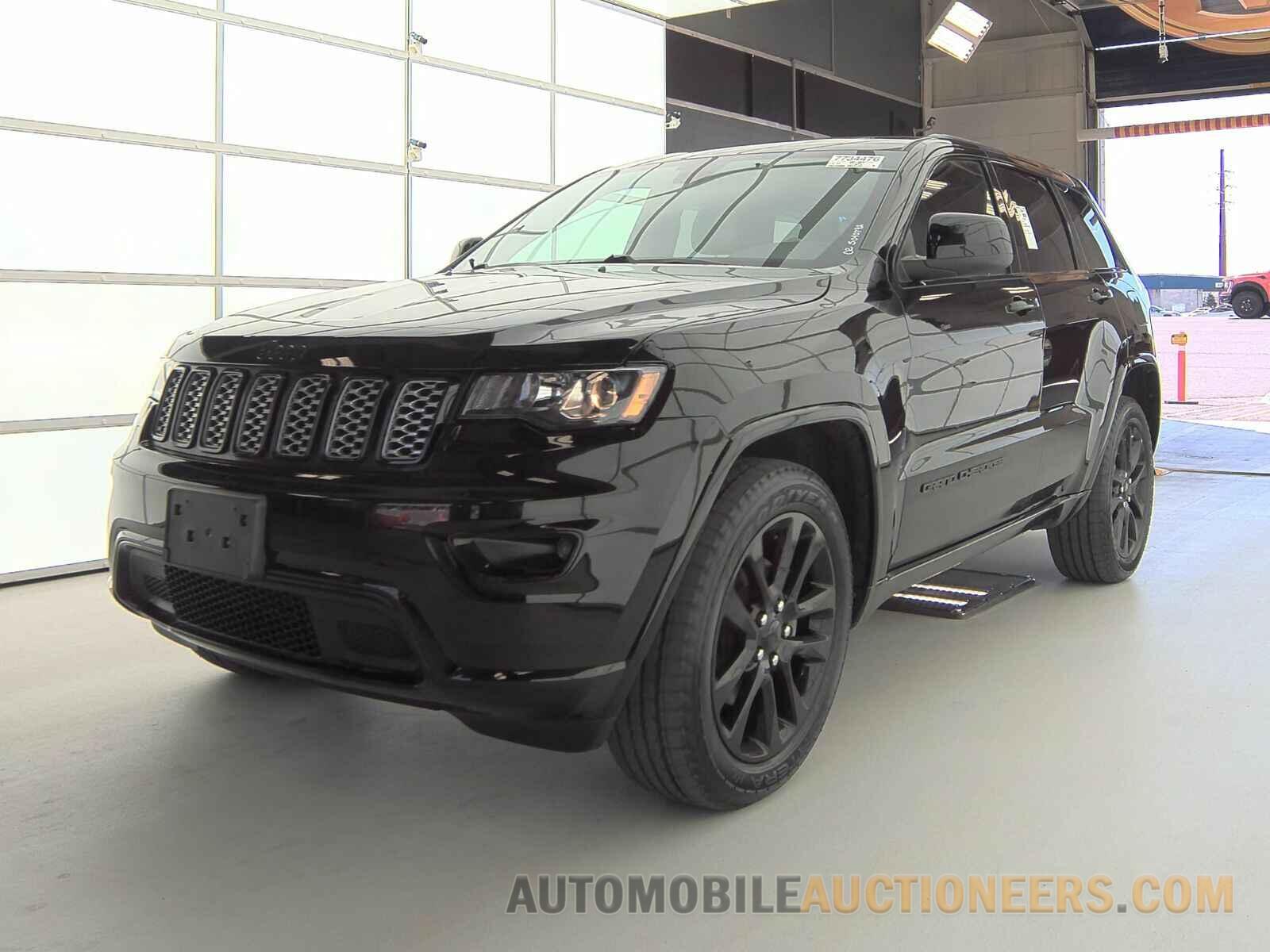 1C4RJFAG4LC201275 Jeep Grand Cherokee 2020