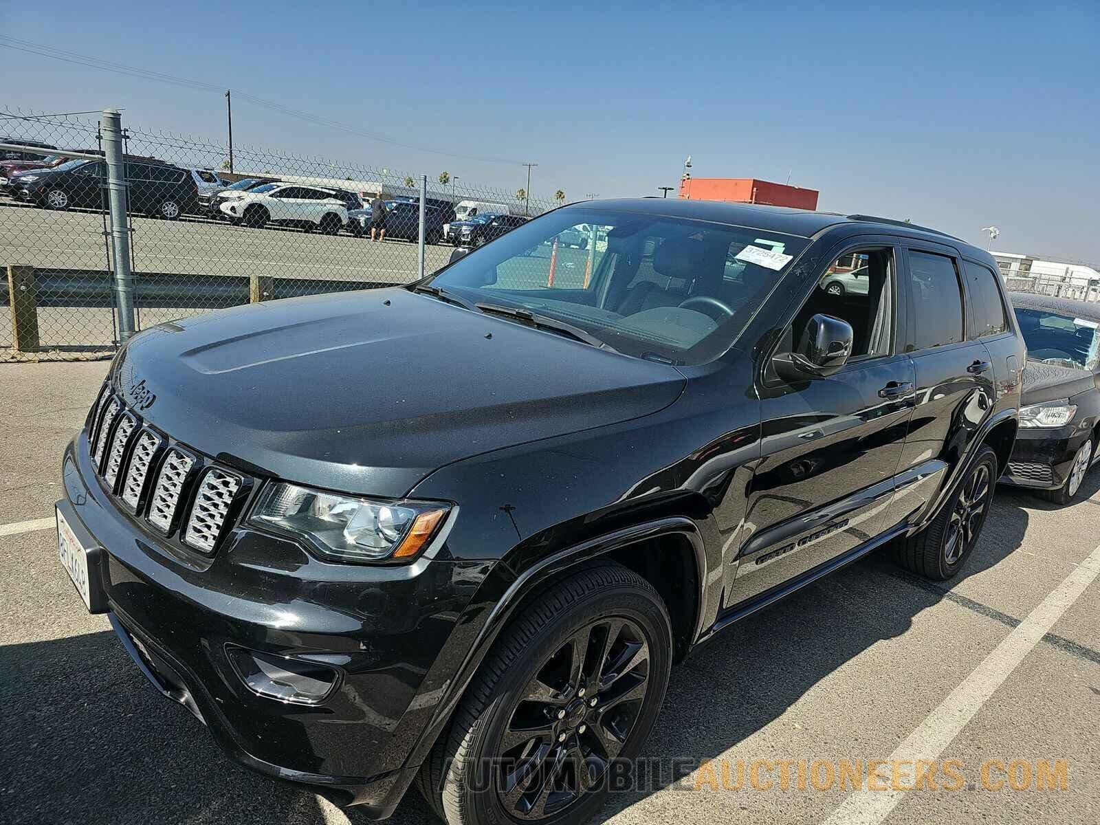 1C4RJFAG5JC500965 Jeep Grand Cherokee 2018