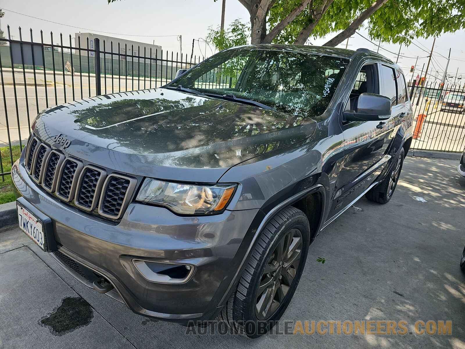 1C4RJFBG0HC633447 Jeep Grand Cherokee 2017