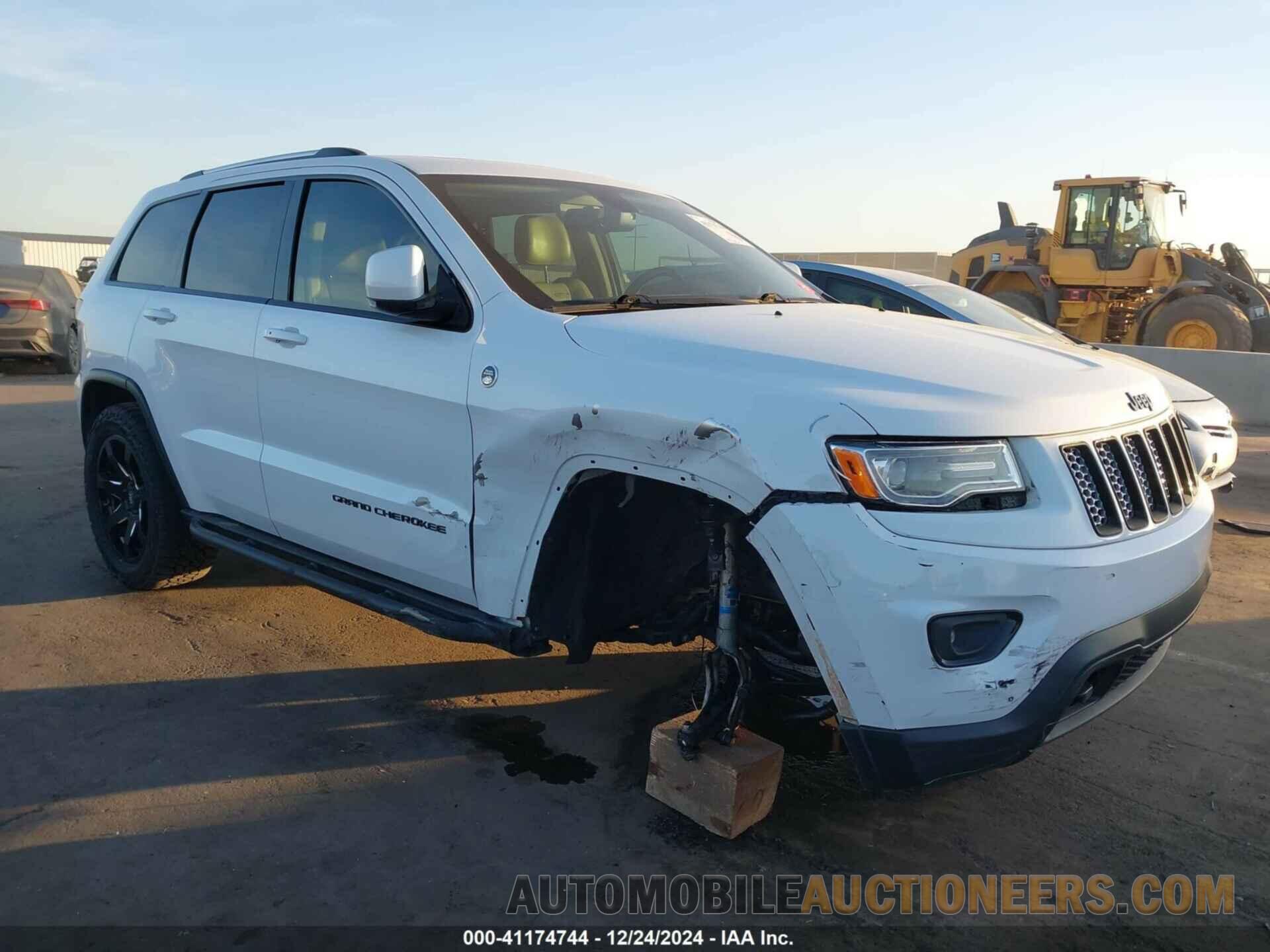 1C4RJFBG5FC820440 JEEP GRAND CHEROKEE 2015