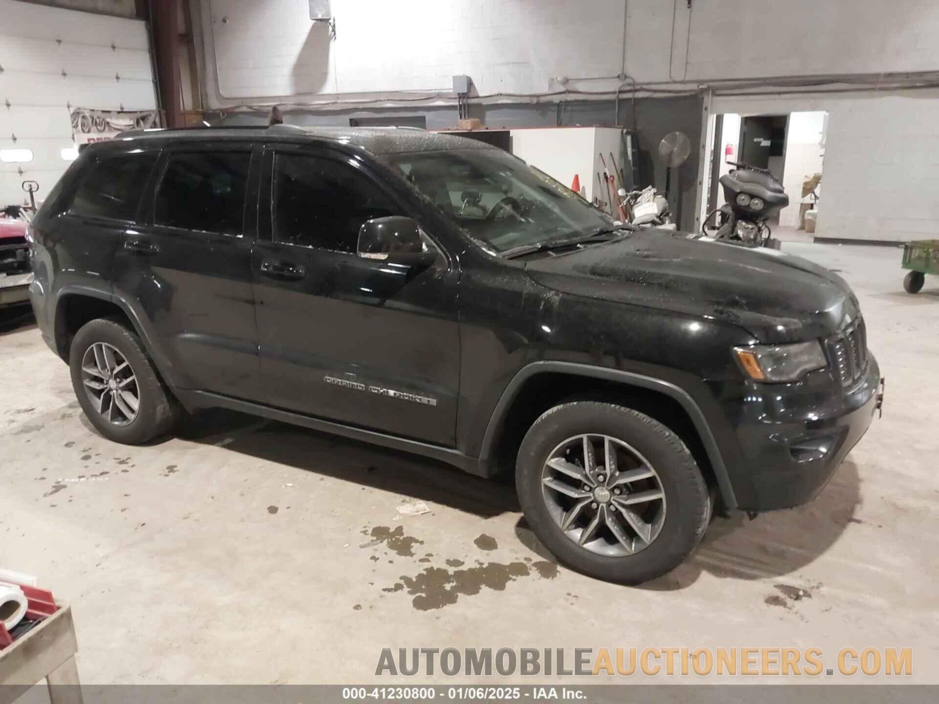 1C4RJFBG5HC834681 JEEP GRAND CHEROKEE 2017