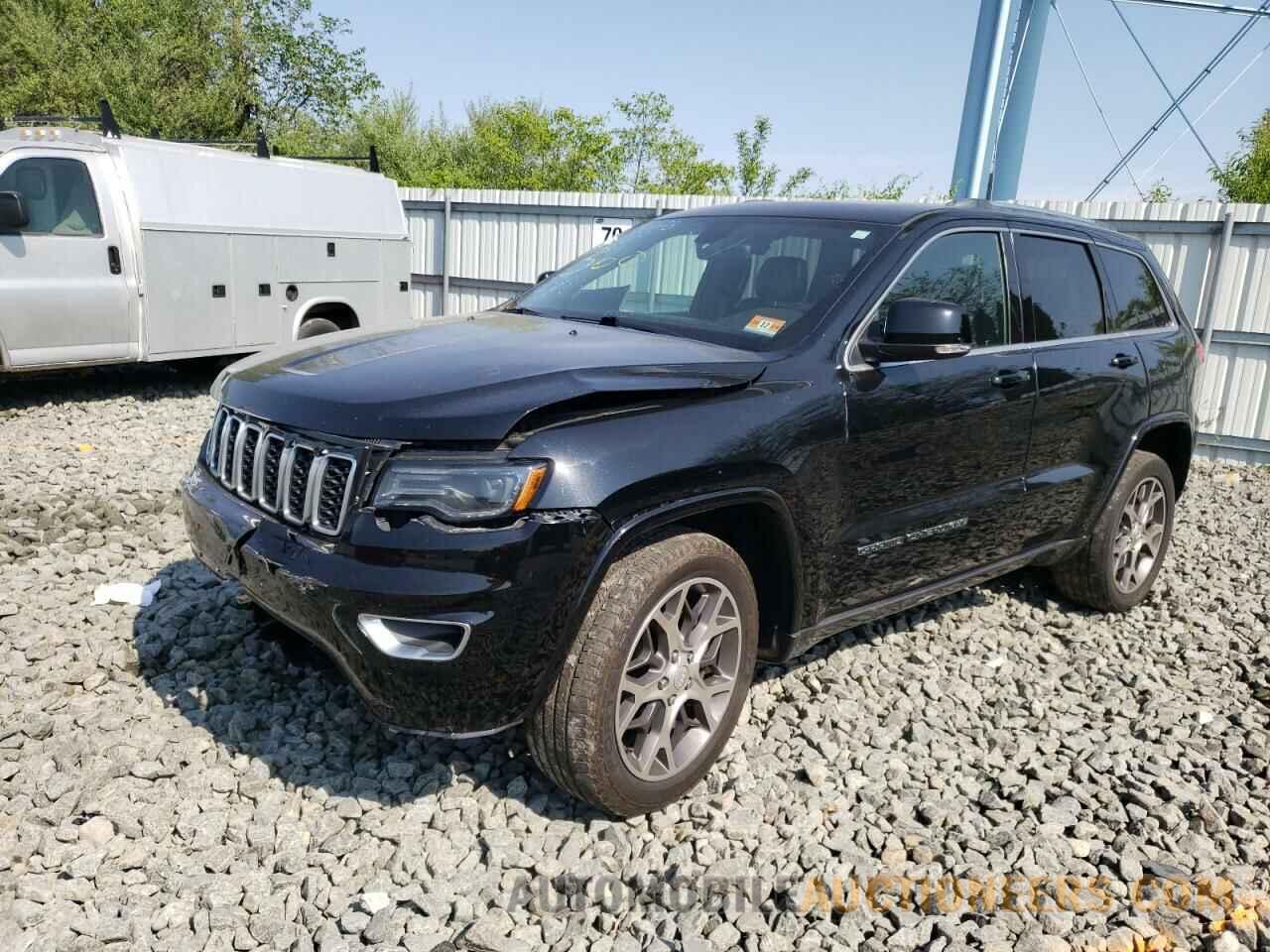 1C4RJFBG7JC136059 JEEP GRAND CHER 2018