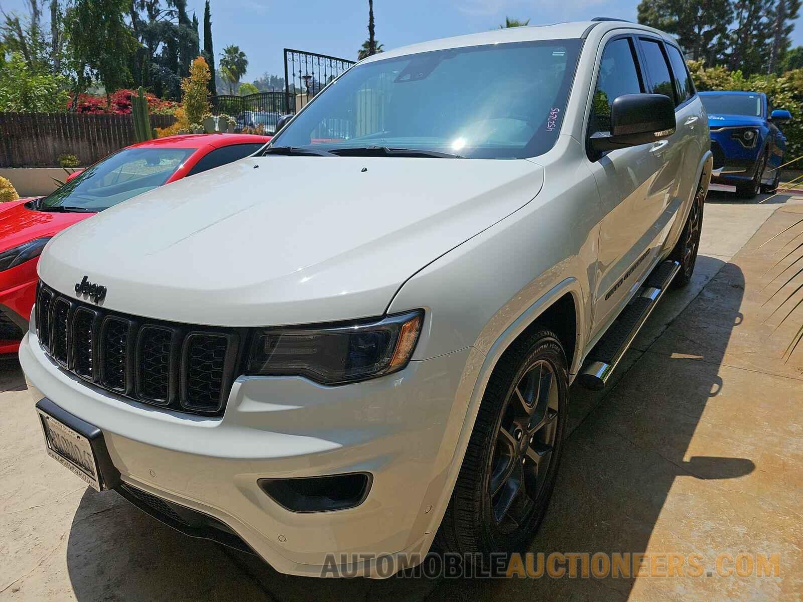 1C4RJFBG7MC672398 Jeep Grand Cherokee 2021