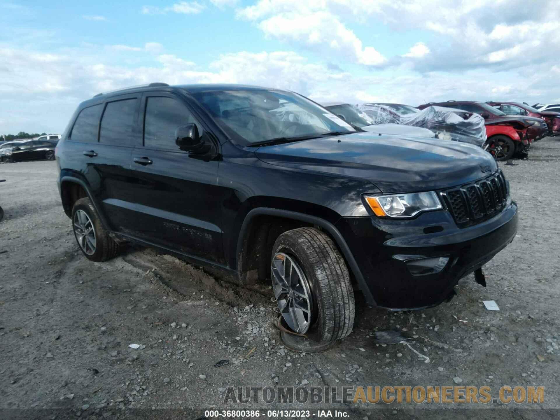 1C4RJFBG8JC137074 JEEP GRAND CHEROKEE 2018