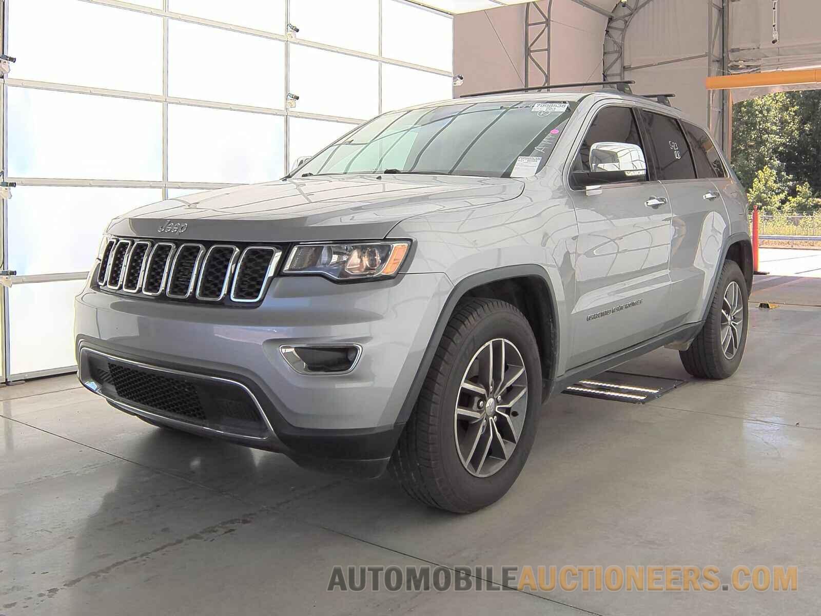 1C4RJFBG9HC645676 Jeep Grand Cherokee 2017