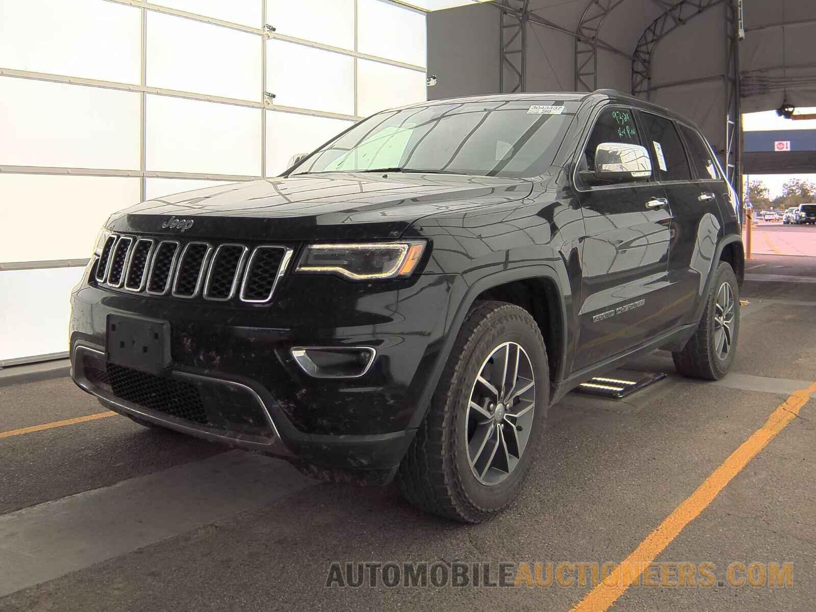 1C4RJFBGXHC884668 Jeep Grand Cherokee 2017