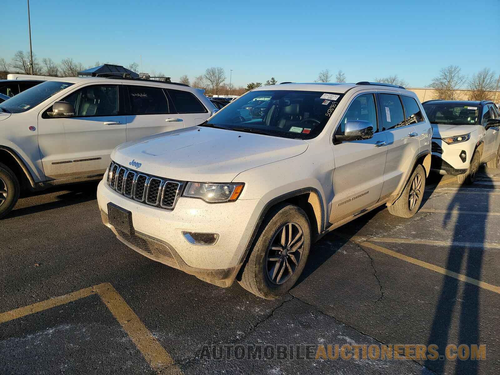 1C4RJFBGXHC939264 Jeep Grand Cherokee 2017