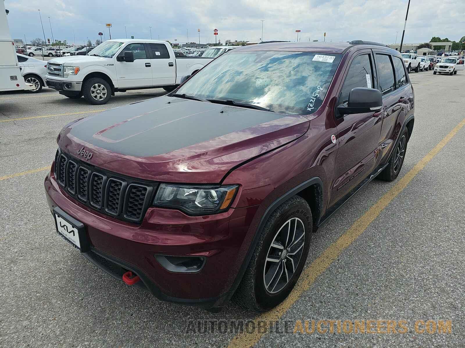 1C4RJFLG0JC221548 Jeep Grand Cherokee 2018