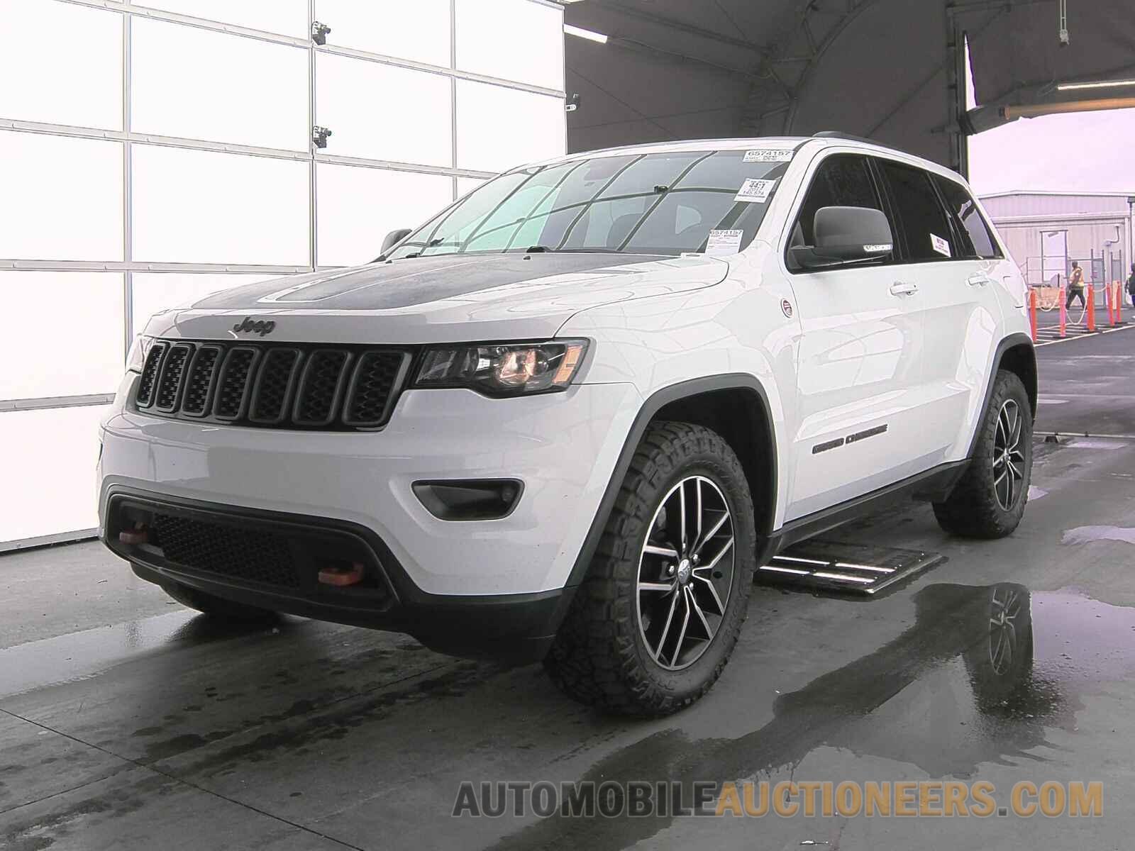 1C4RJFLG1HC941239 Jeep Grand Cherokee 2017