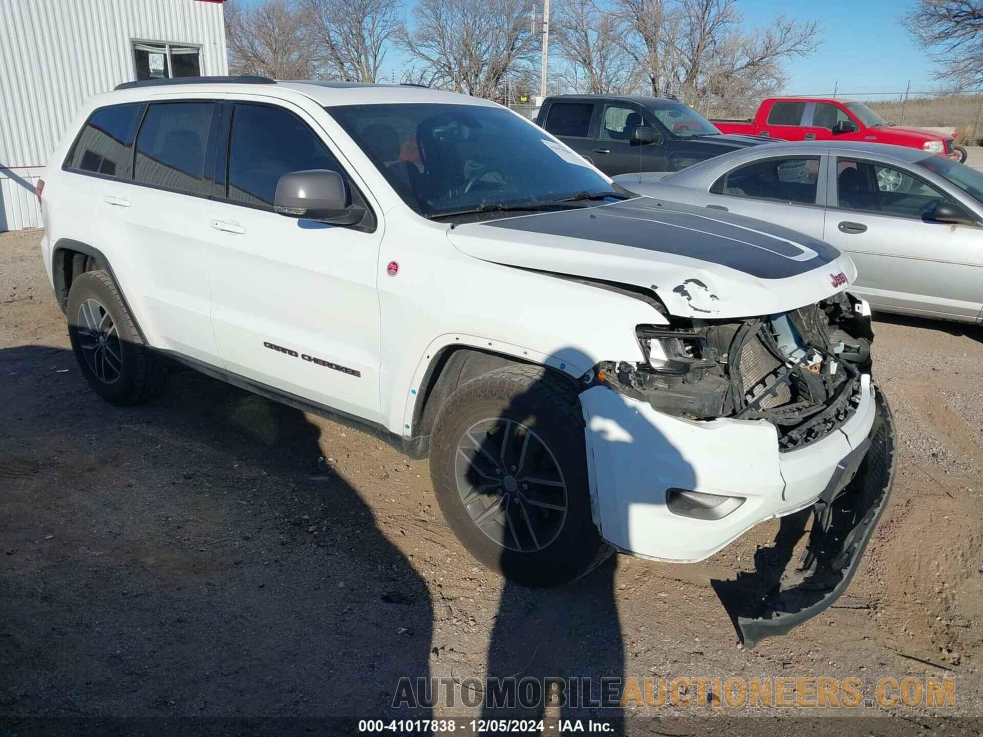 1C4RJFLG3HC637412 JEEP GRAND CHEROKEE 2017