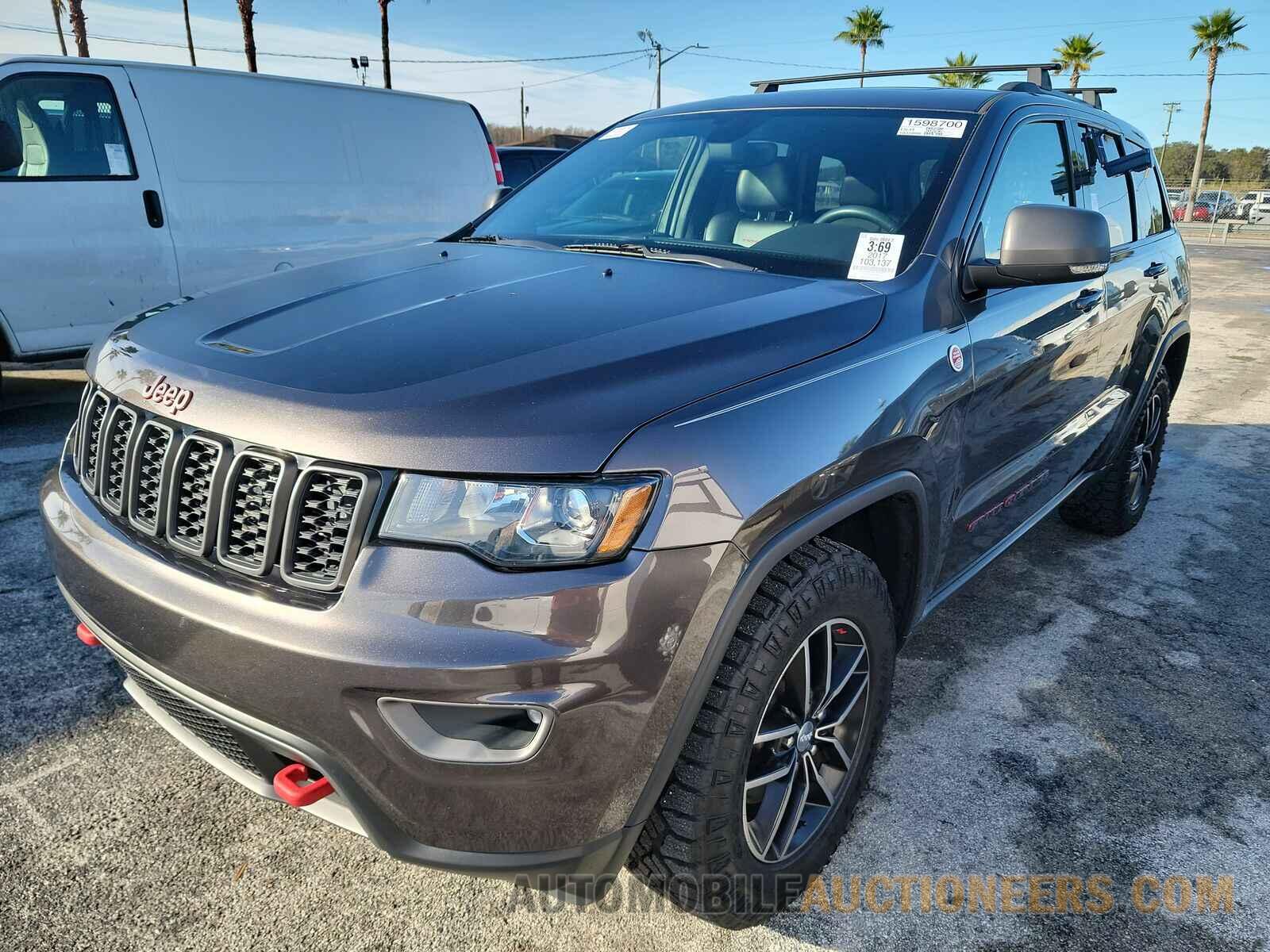 1C4RJFLG4HC603303 Jeep Grand Cherokee 2017