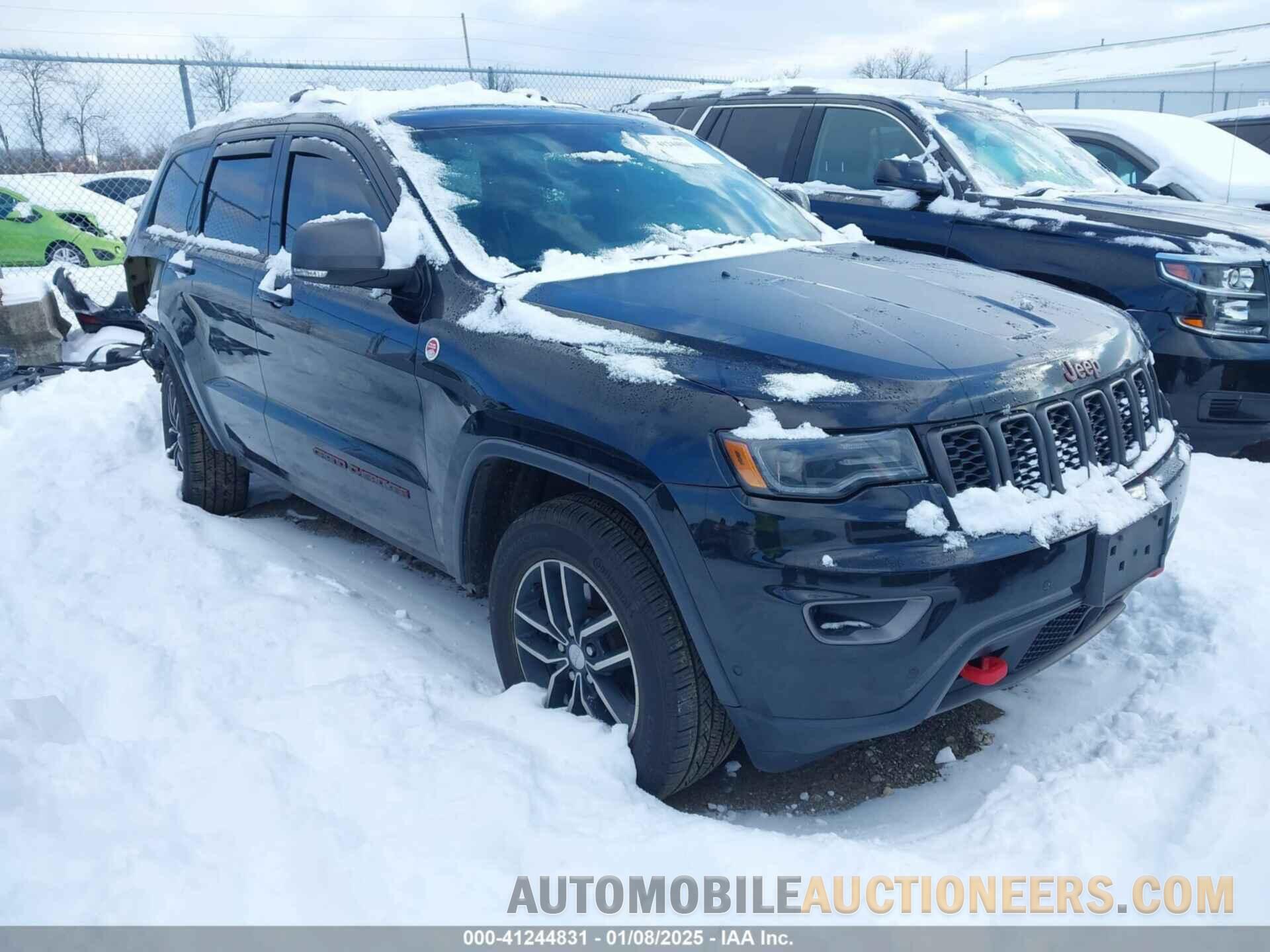 1C4RJFLG4HC625253 JEEP GRAND CHEROKEE 2017