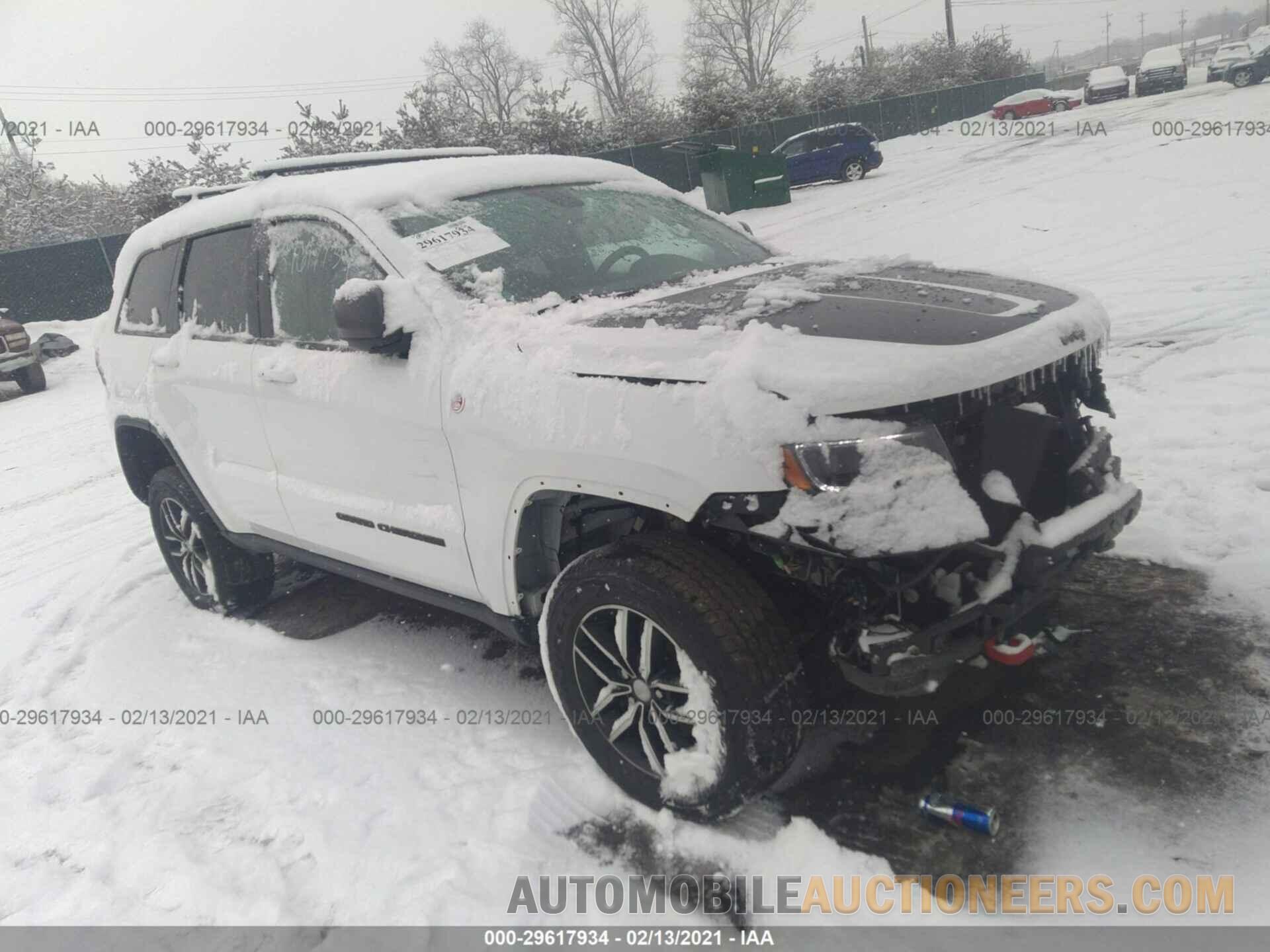 1C4RJFLG4HC711694 JEEP GRAND CHEROKEE 2017