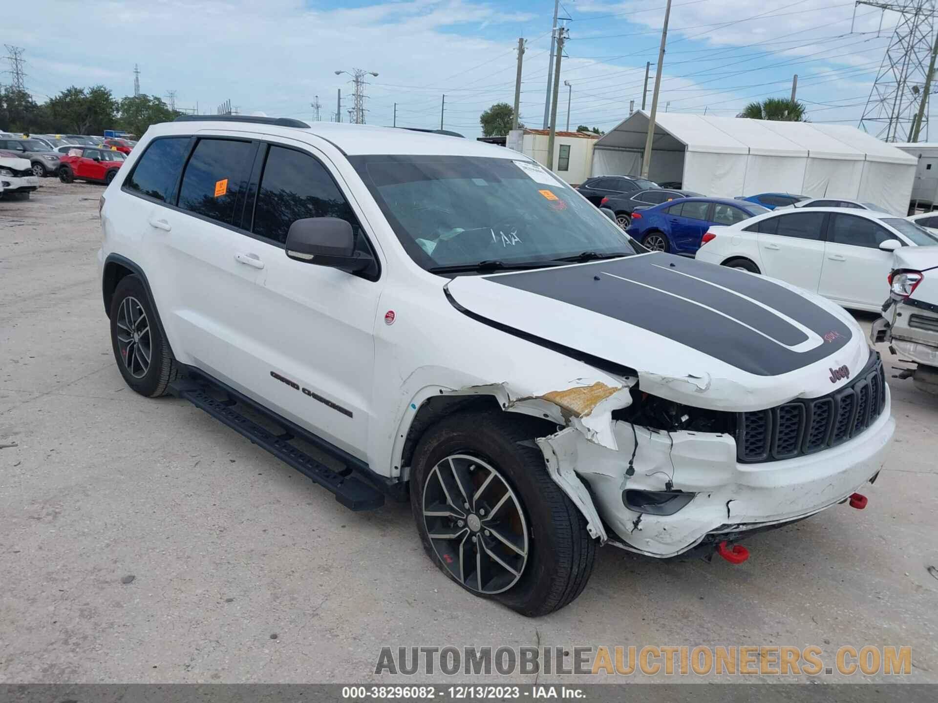 1C4RJFLG8JC167058 JEEP GRAND CHEROKEE 2018