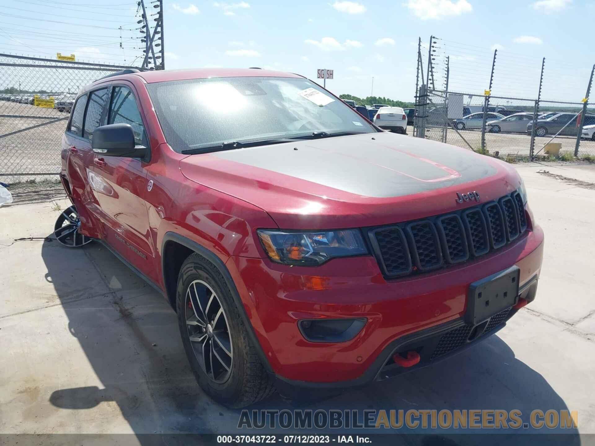 1C4RJFLG8JC377319 JEEP GRAND CHEROKEE 2018