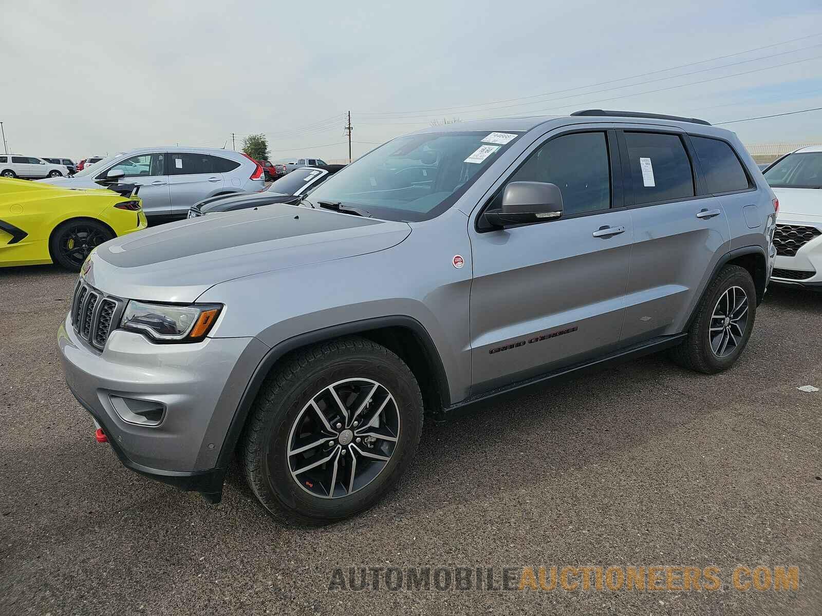 1C4RJFLG9HC670110 Jeep Grand Cherokee 2017