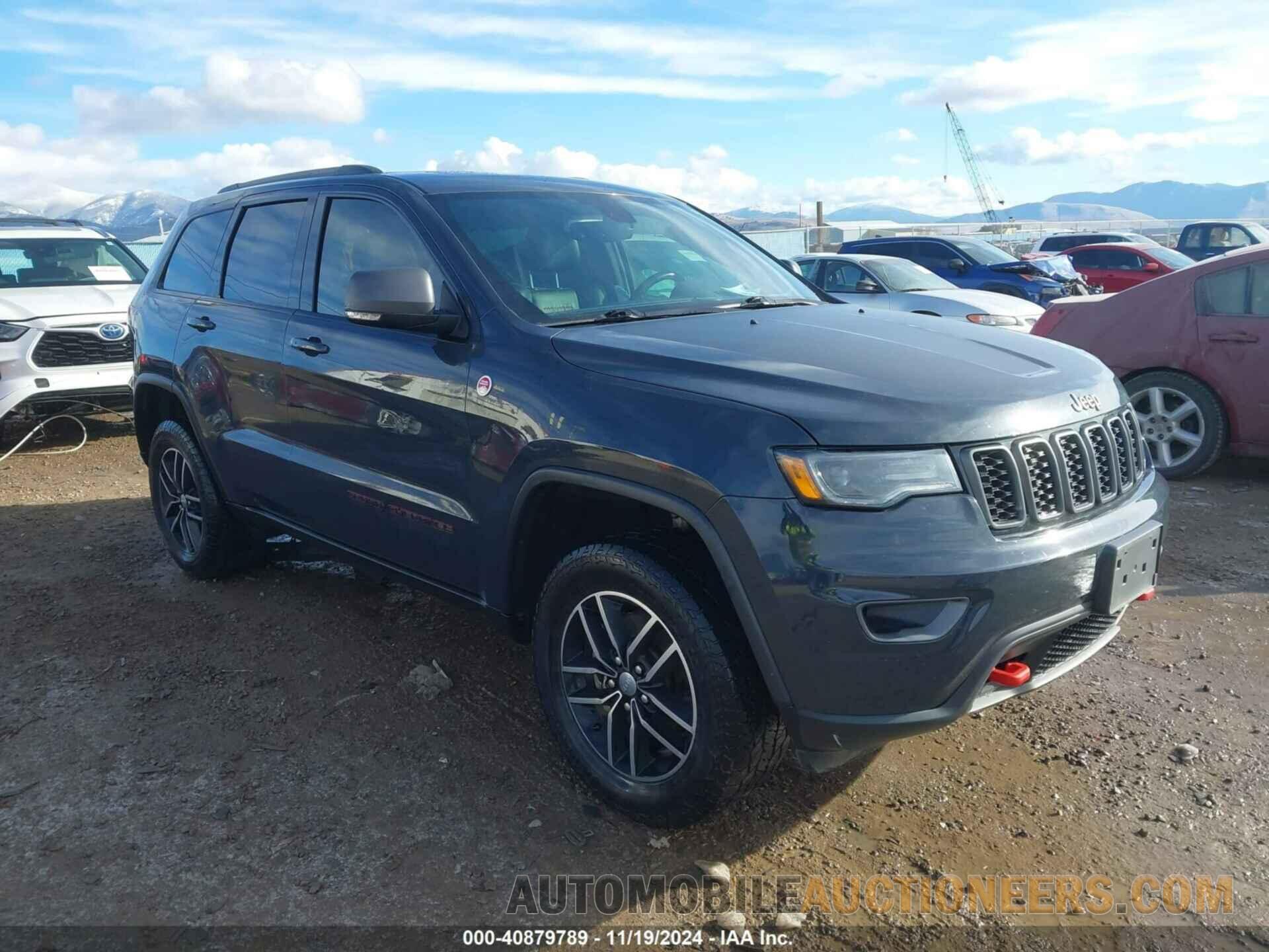 1C4RJFLG9HC925242 JEEP GRAND CHEROKEE 2017