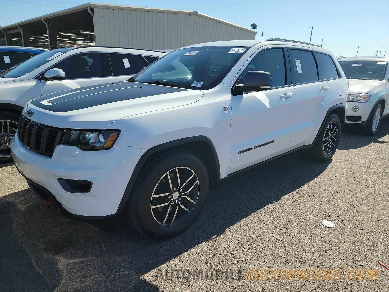 1C4RJFLGXHC776999 Jeep Grand Cherokee 2017