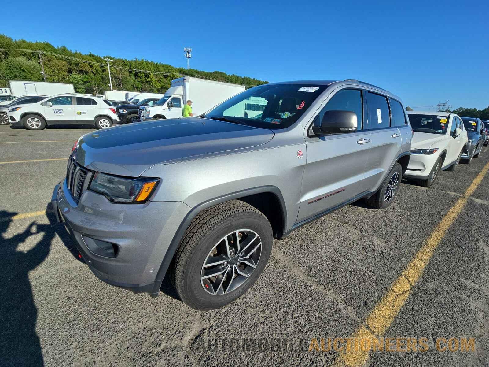 1C4RJFLT1KC583600 Jeep Grand Cherokee 2019