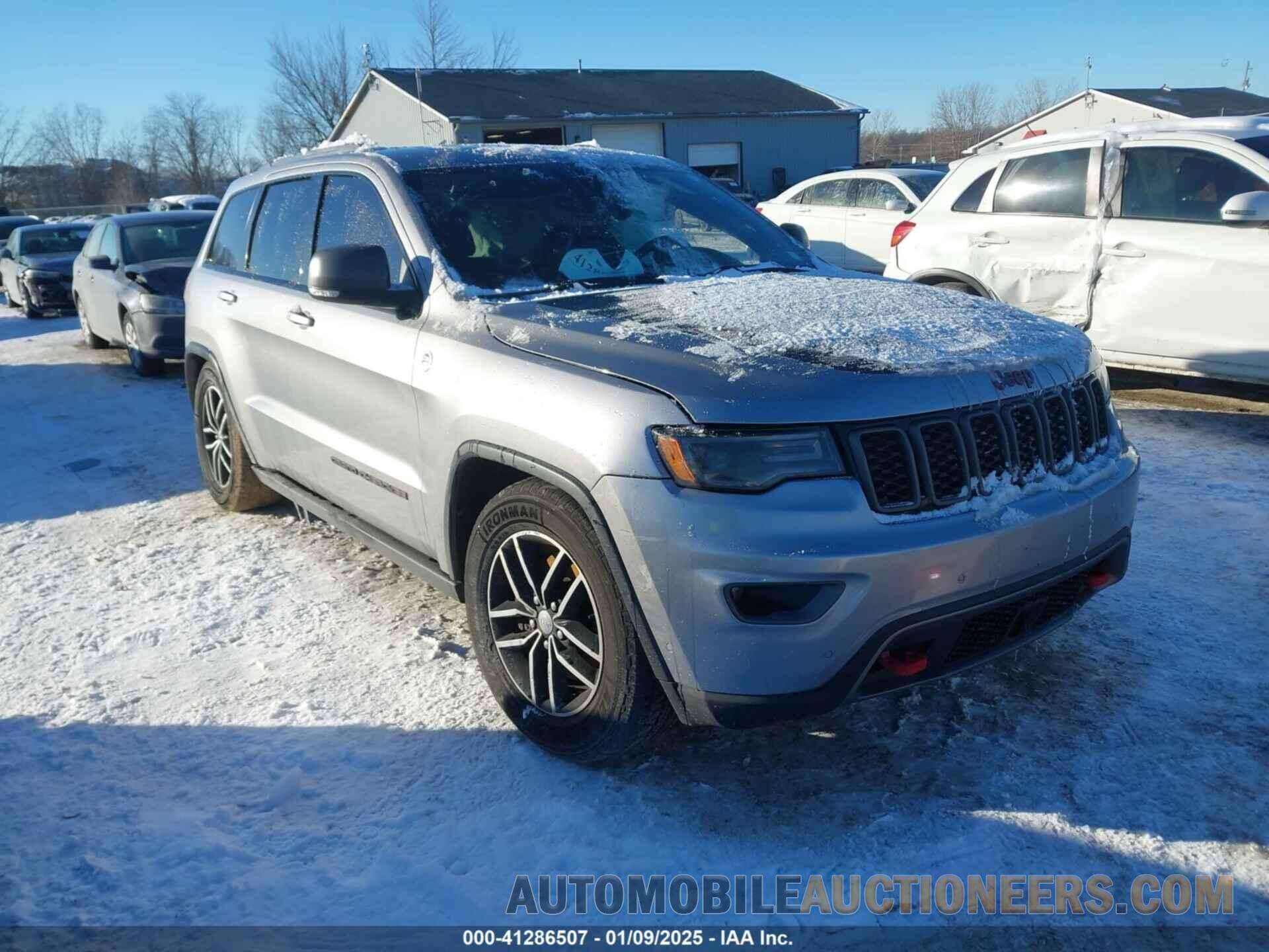 1C4RJFLT4HC657682 JEEP GRAND CHEROKEE 2017