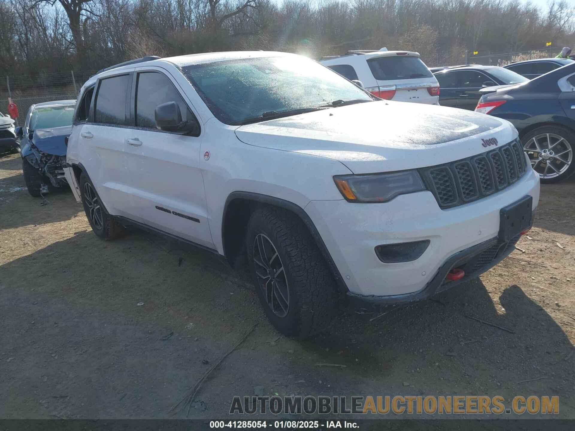 1C4RJFLT4KC675056 JEEP GRAND CHEROKEE 2019