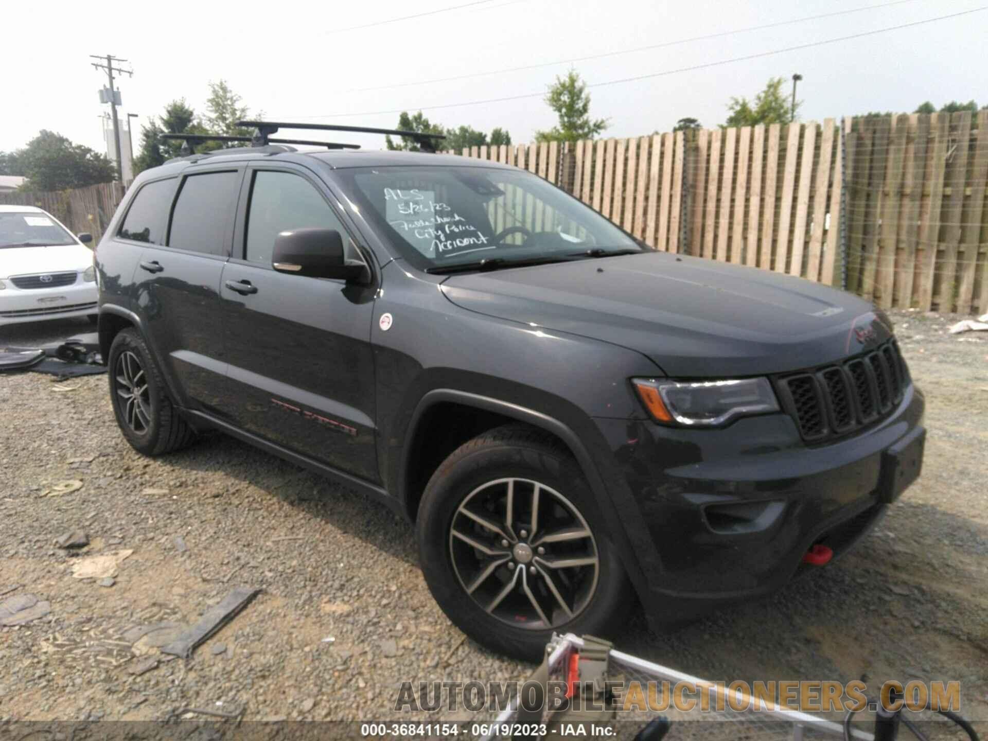 1C4RJFLT5JC422441 JEEP GRAND CHEROKEE 2018