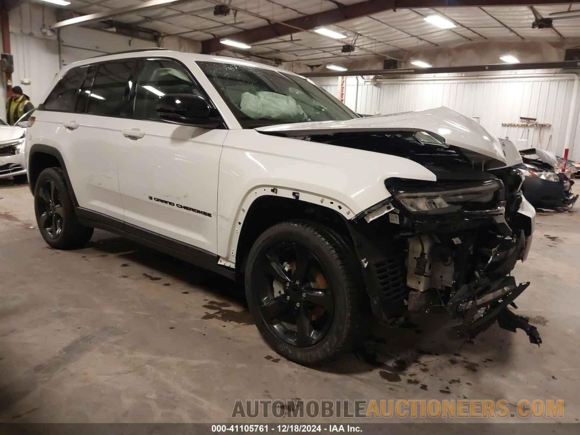 1C4RJHBG1RC715670 JEEP GRAND CHEROKEE 2024