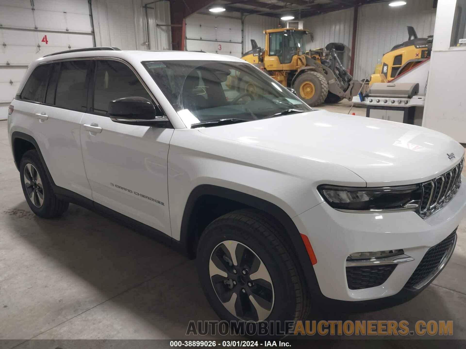 1C4RJYB60RC148875 JEEP GRAND CHEROKEE 4XE 2024