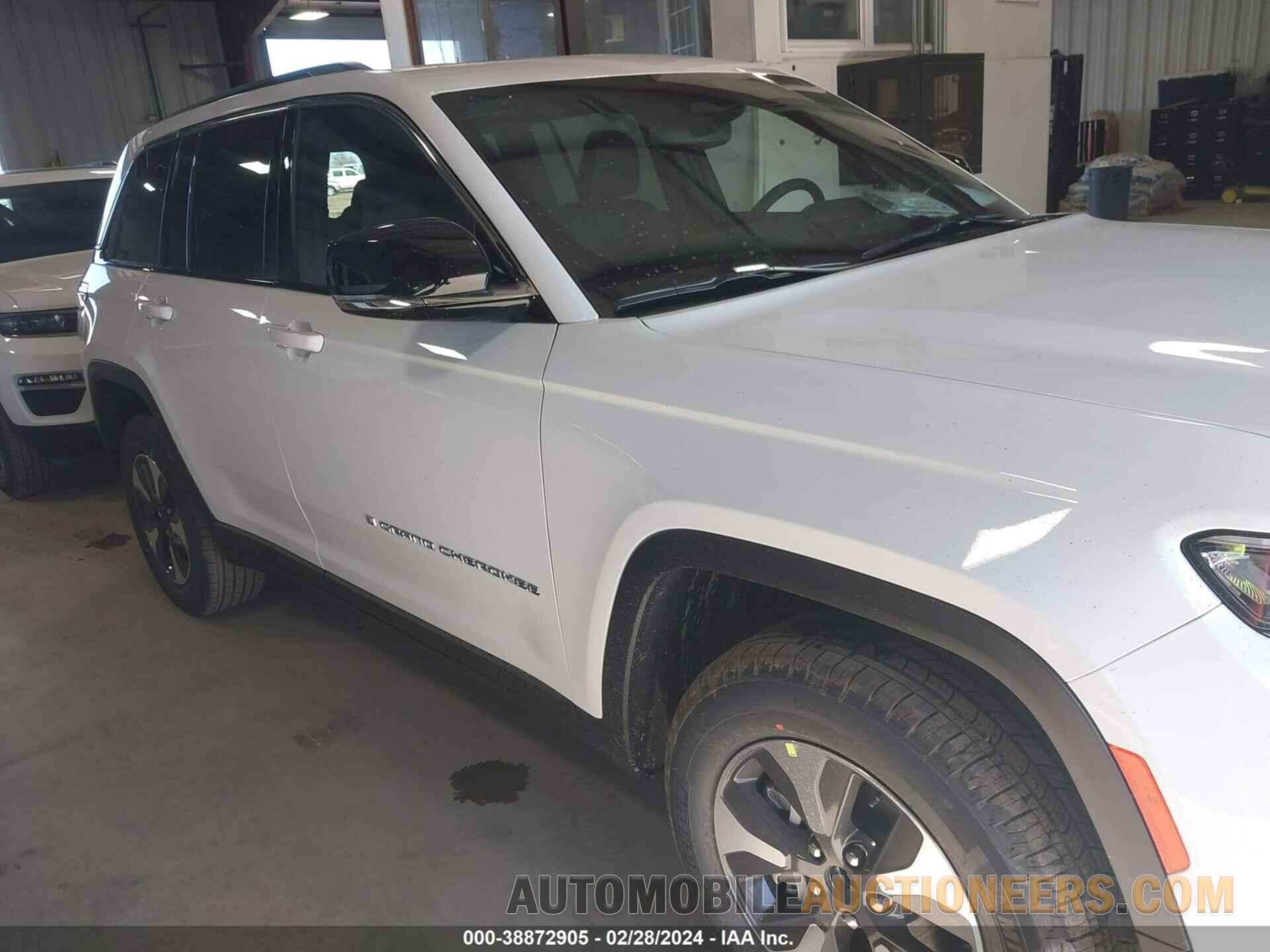 1C4RJYB65RC148869 JEEP GRAND CHEROKEE 4XE 2024