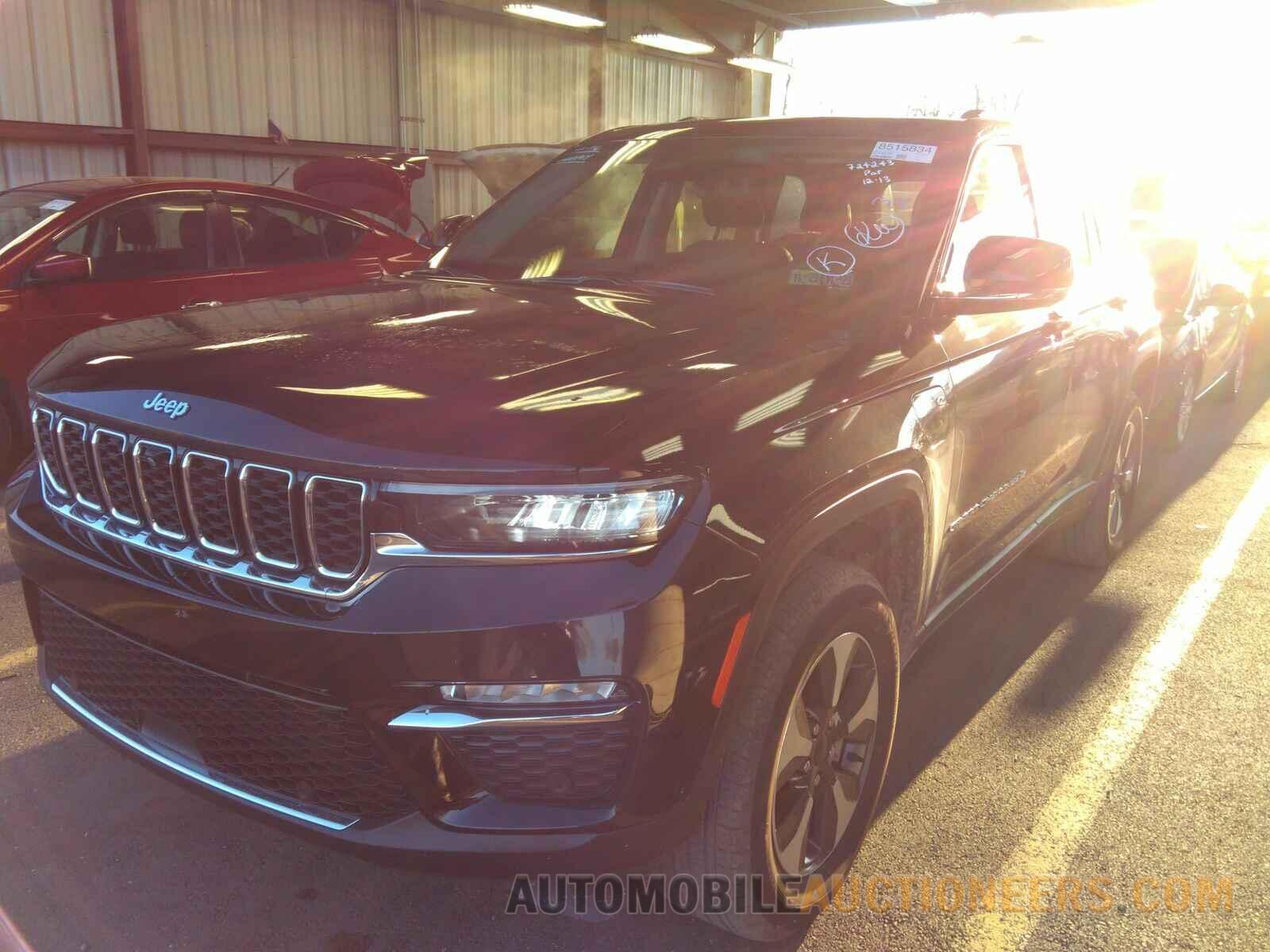 1C4RJYB6XN8724243 Jeep Grand Cherokee 2022