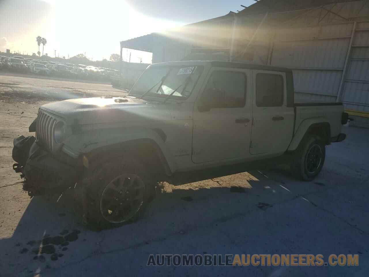 1C6HJTFG8LL165942 JEEP GLADIATOR 2020