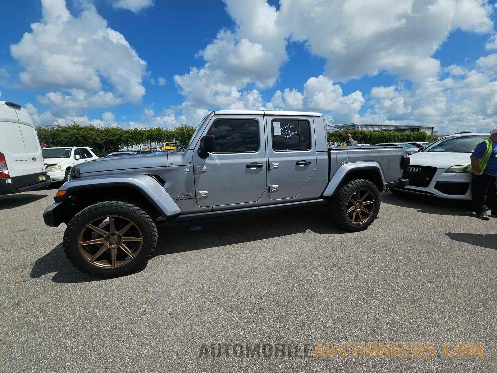 1C6HJTFG9LL153220 Jeep Gladiator 2020