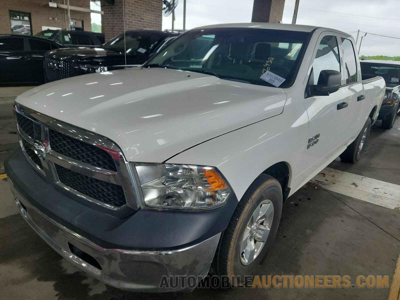 1C6RR6FG2JS156932 Ram 1500 2018