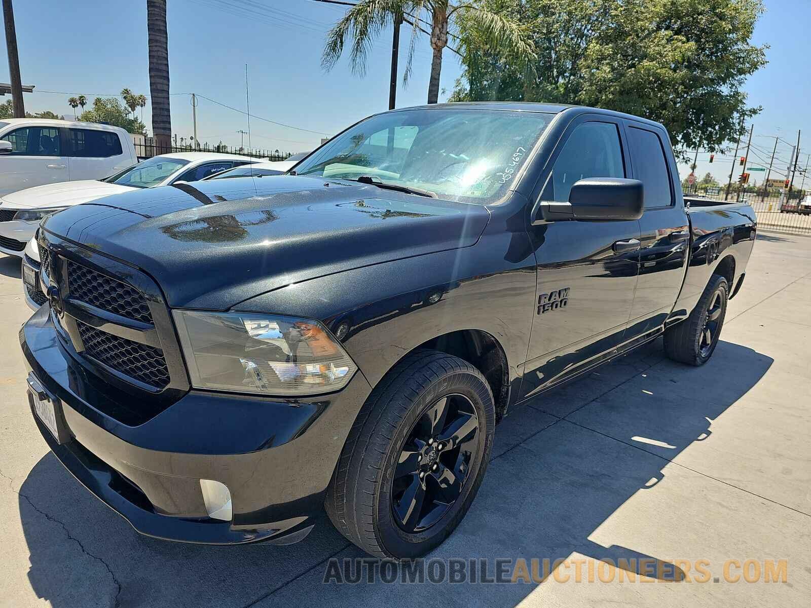 1C6RR6FG4JS149934 Ram 1500 Ex 2018