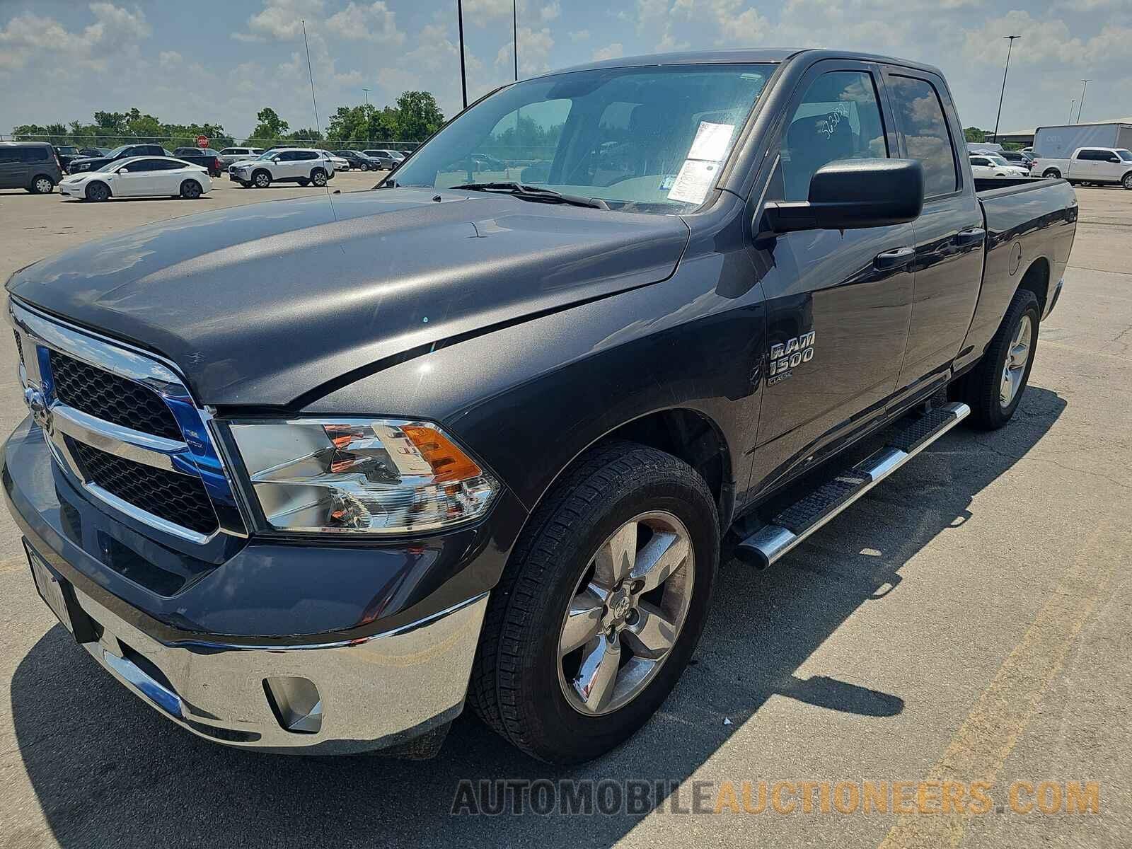 1C6RR6FG5KS563032 Ram 1500 Classic 2019