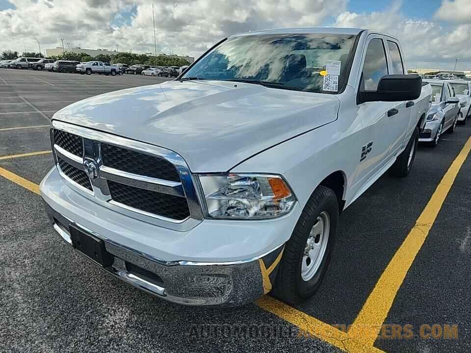 1C6RR6FG9KS630263 Ram 1500 Classic 2019