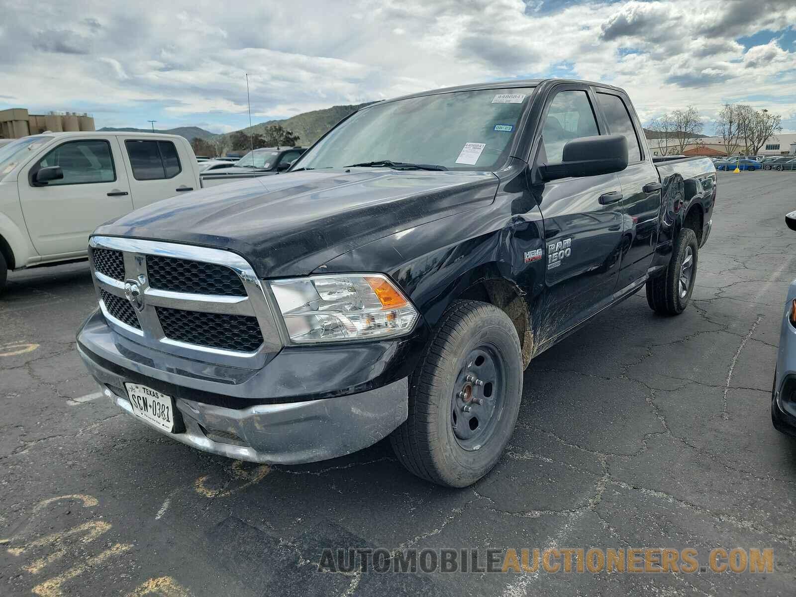 1C6RR6FT1KS743489 Ram 1500 Classic 2019