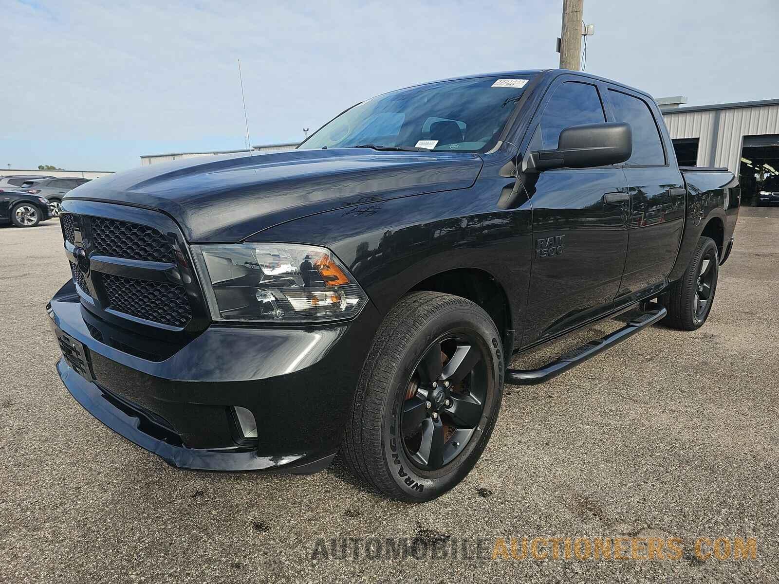 1C6RR6KG9JS304872 Ram 1500 Ex 2018