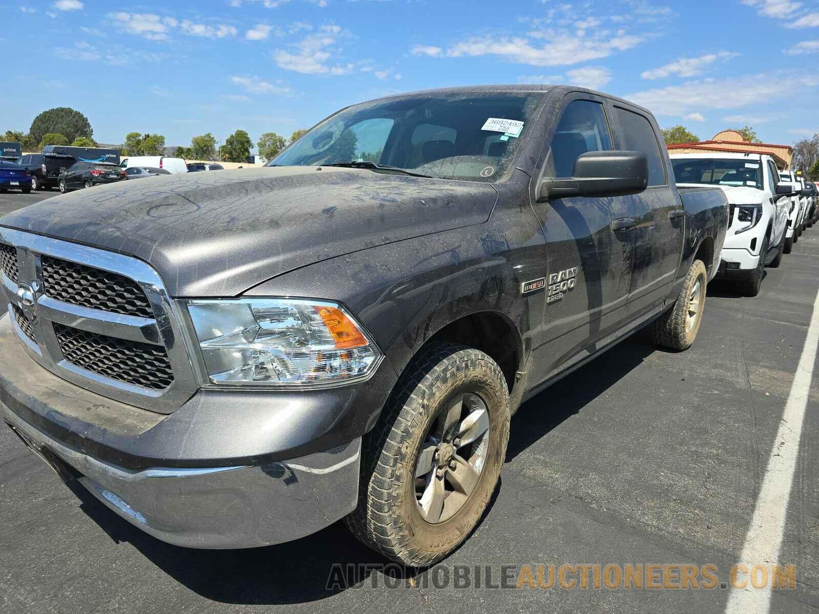 1C6RR6KM8KS672001 Ram 1500 Classic 2019