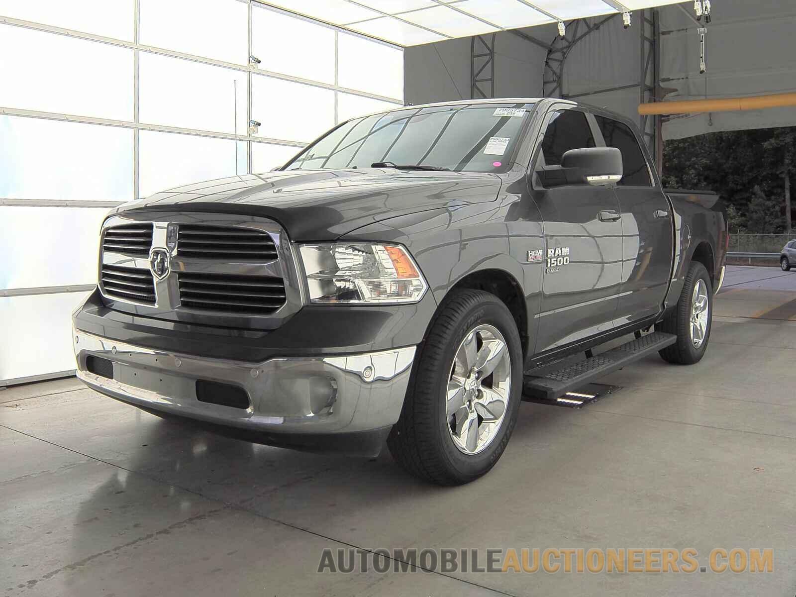 1C6RR6LT0KS538184 Ram 1500 Classic 2019