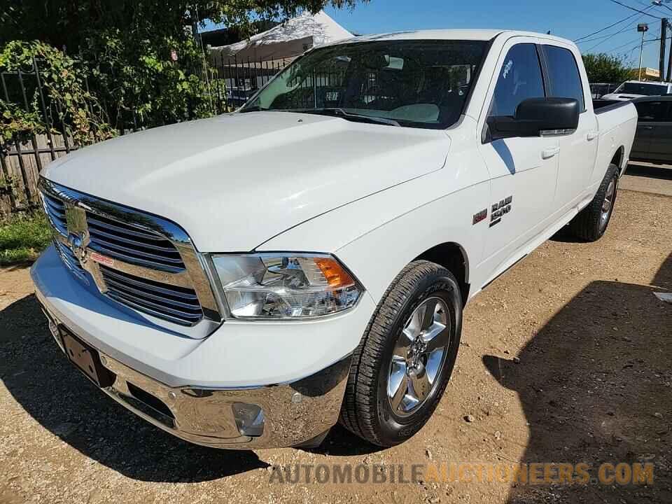 1C6RR6TTXKS572035 Ram 1500 Classic 2019