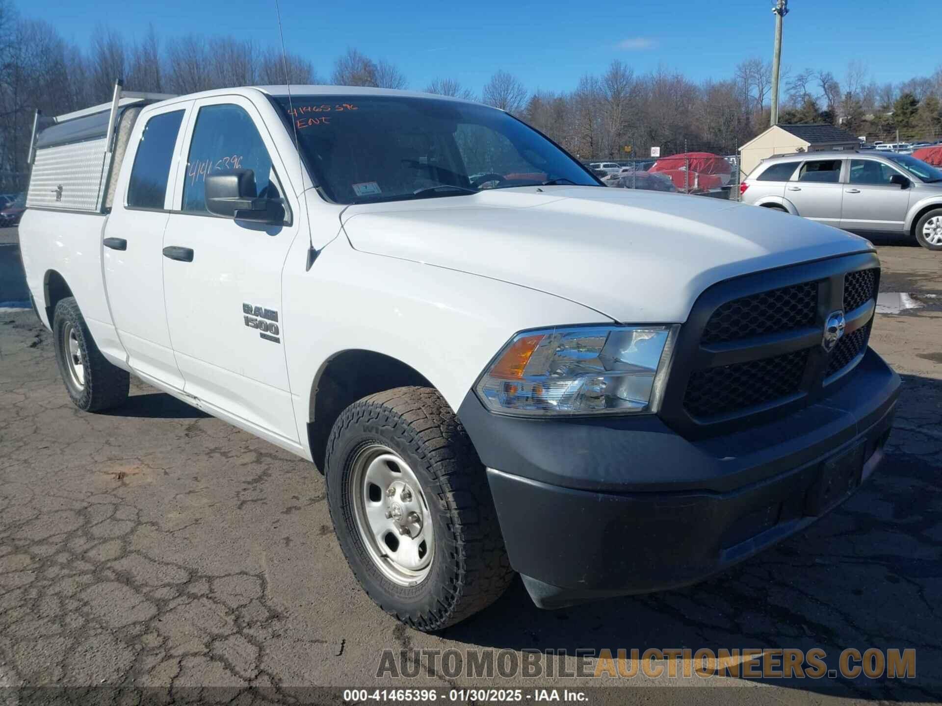 1C6RR7FG5KS597588 RAM 1500 CLASSIC 2019