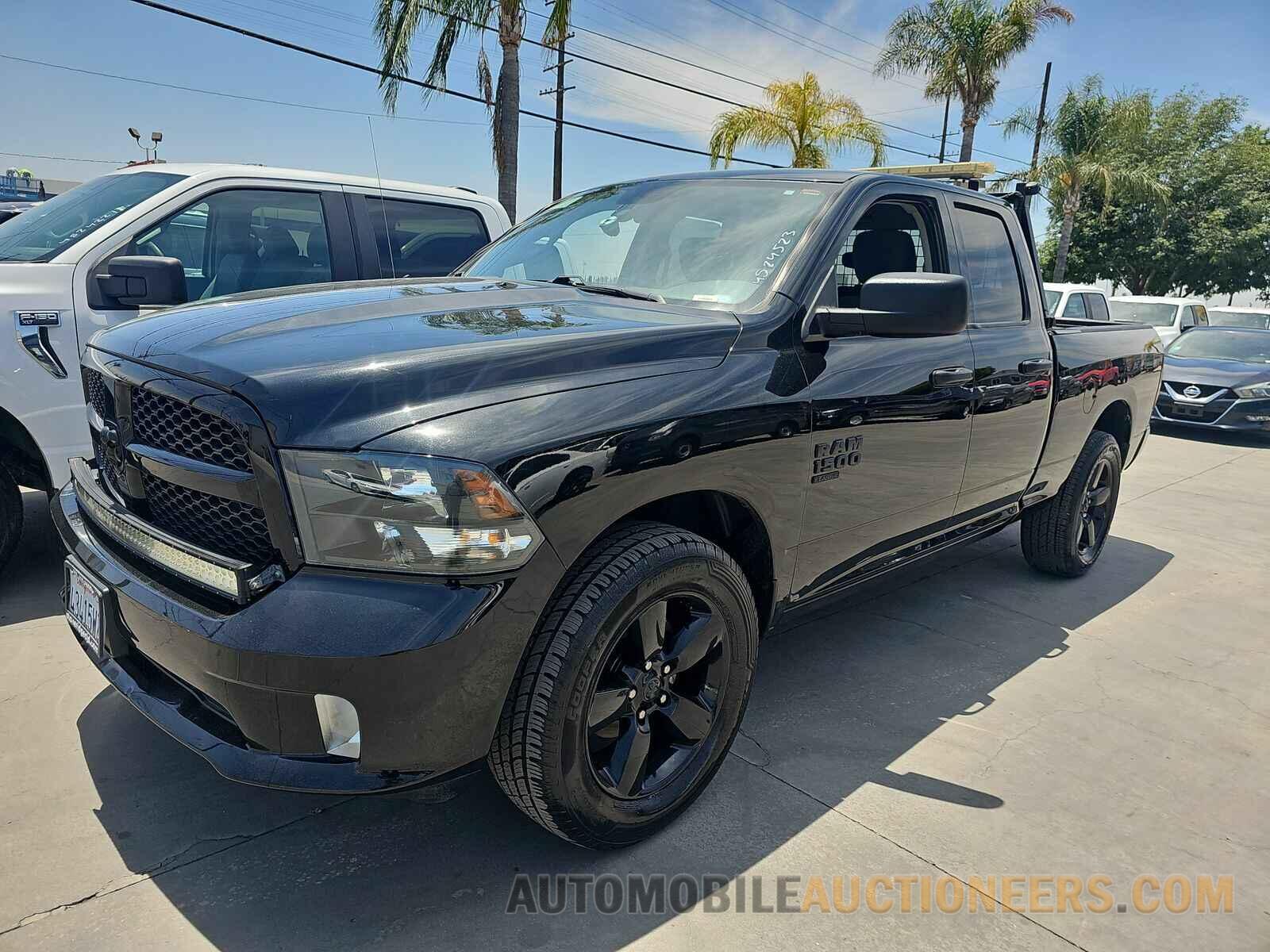 1C6RR7FG5KS727109 Ram 1500 Classic 2019