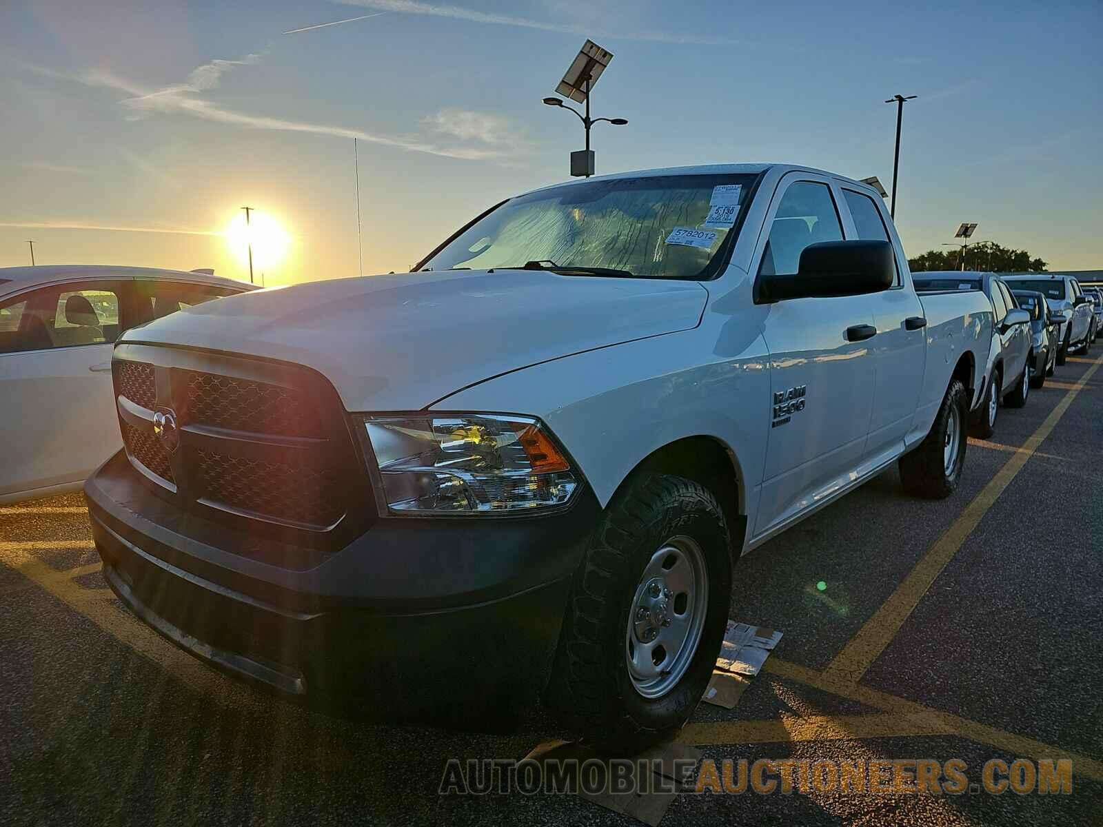 1C6RR7FG9KS735794 Ram 1500 Classic 2019