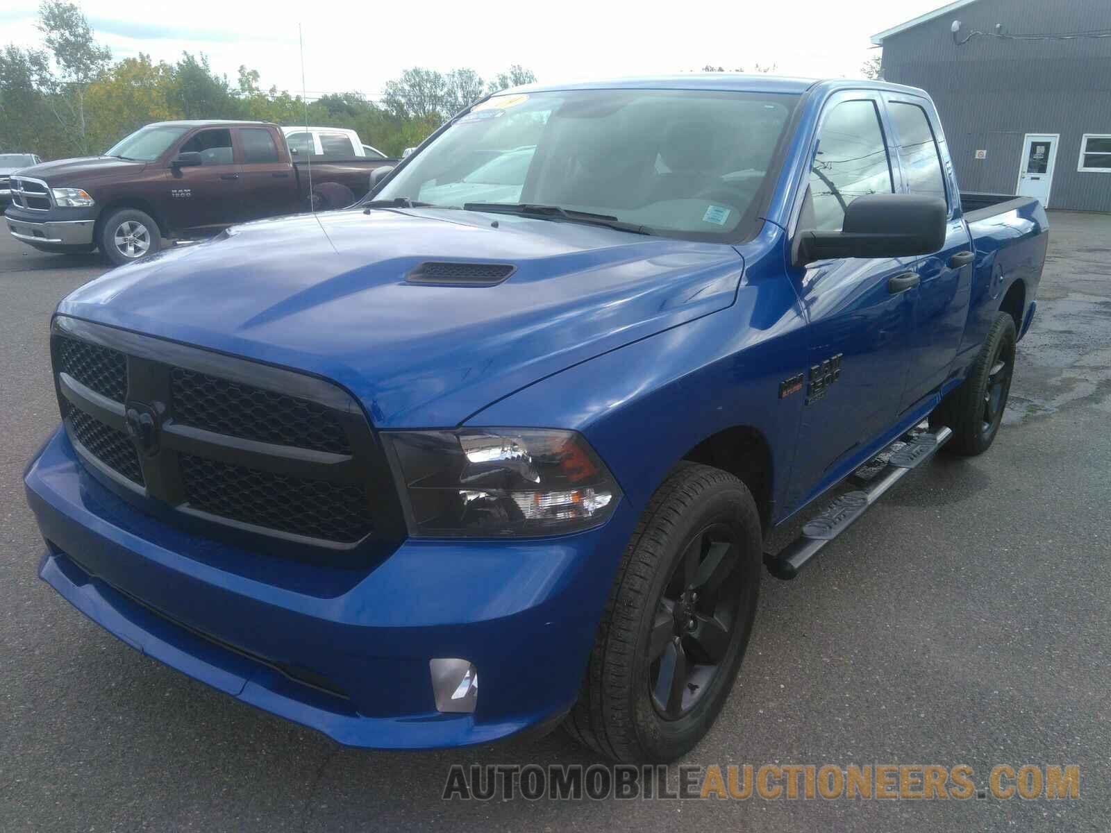 1C6RR7FT1KS617669 Ram 1500 Classic 2019