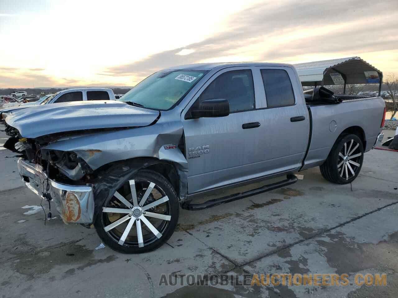 1C6RR7FT1KS715942 RAM 1500 2019