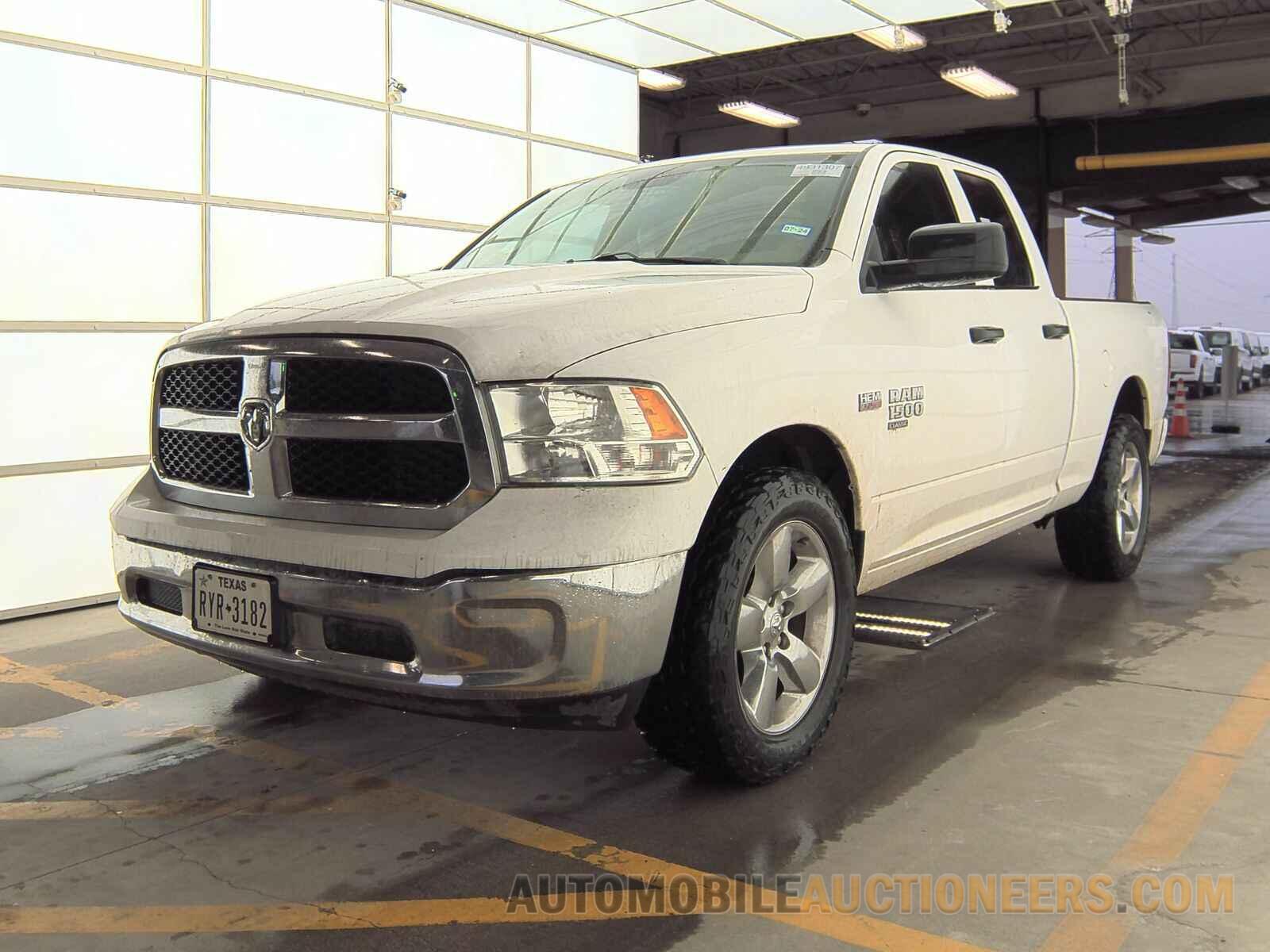 1C6RR7FT2KS715593 Ram 1500 Classic 2019