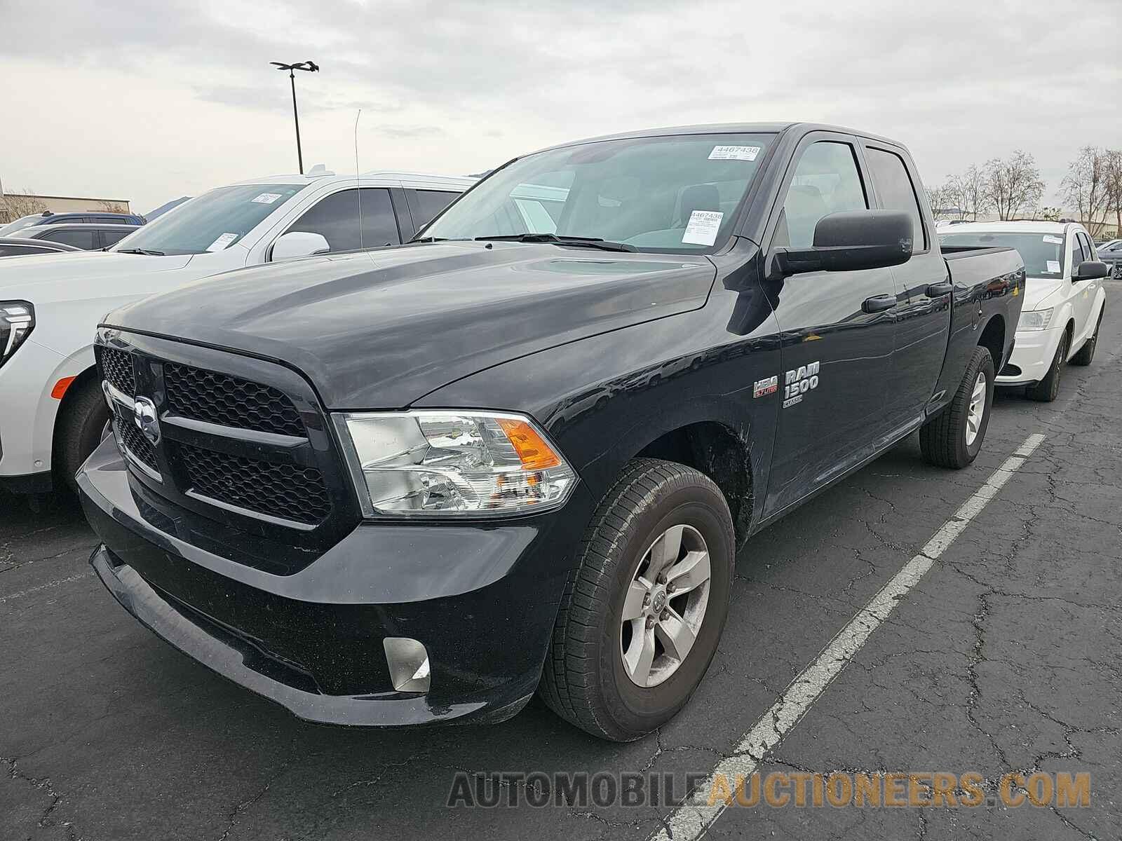 1C6RR7FT6KS517275 Ram 1500 Classic 2019