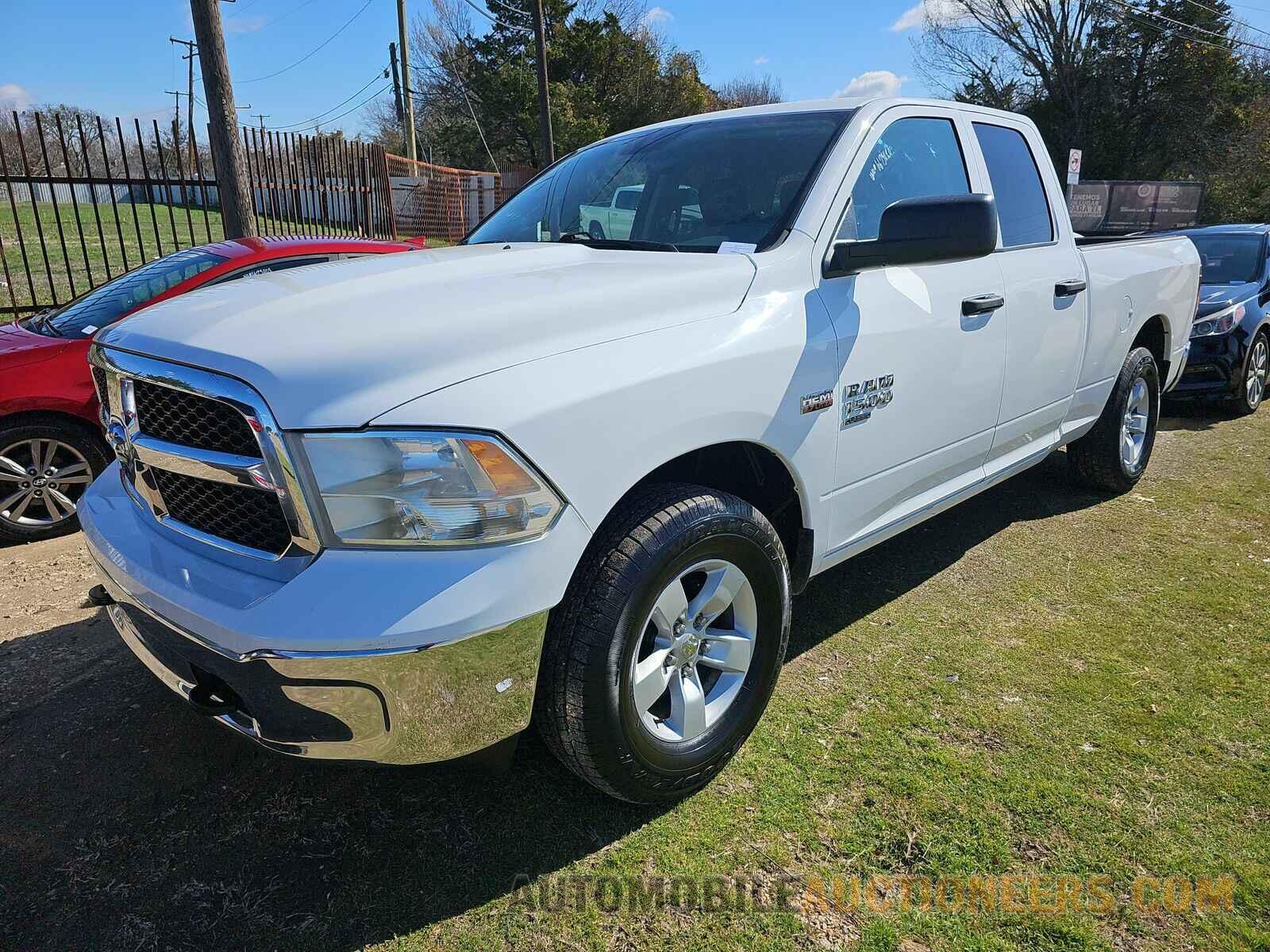 1C6RR7FT9KS553865 Ram 1500 Classic 2019